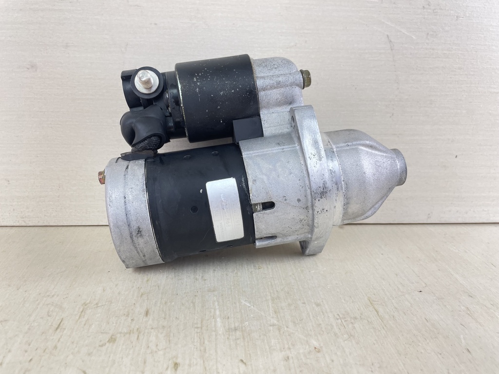 2004 Suzuku DF 225 250 HP 4 Stroke Outboard Starter Motor 31100-96J02