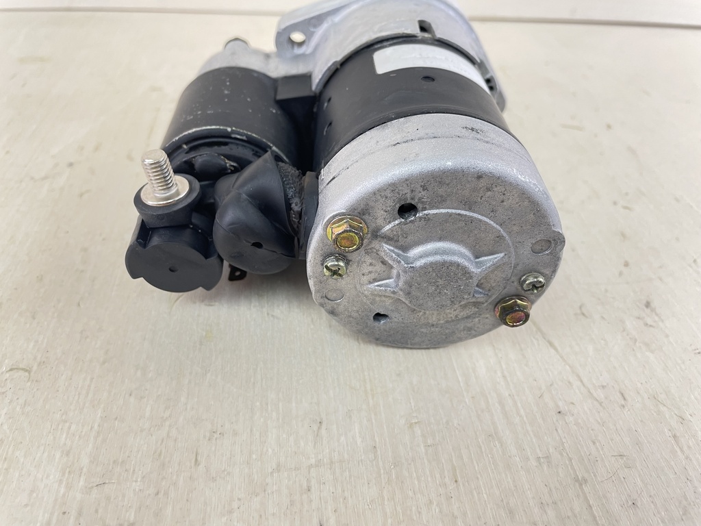 2004 Suzuku DF 225 250 HP 4 Stroke Outboard Starter Motor 31100-96J02