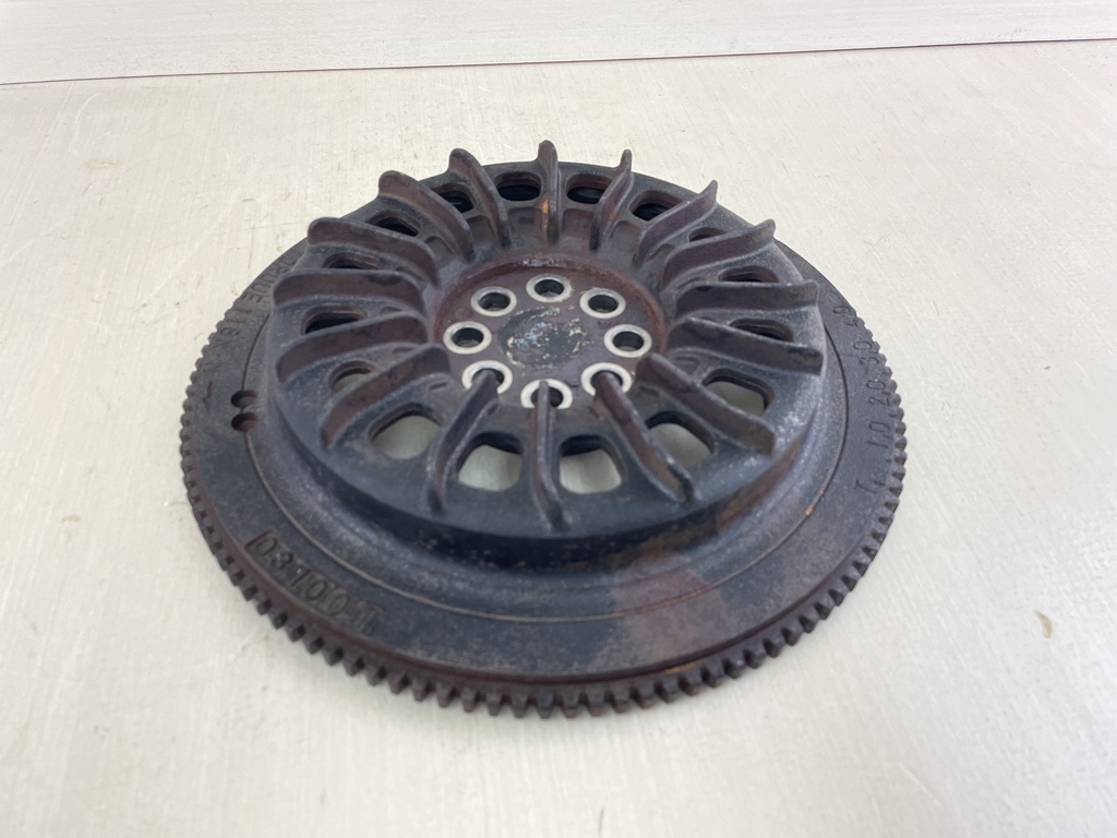 2004 Suzuki DF 250 HP 4 Stroke Outboard Engine Flywheel 32102-93J20