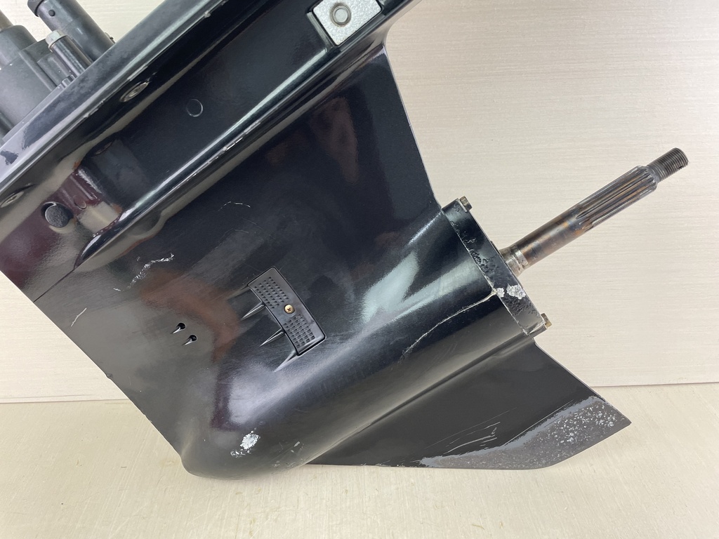 2004 Suzuki 250HP 4 Stroke Outboard Lower Unit Gear Case 55110-93J20-0EP