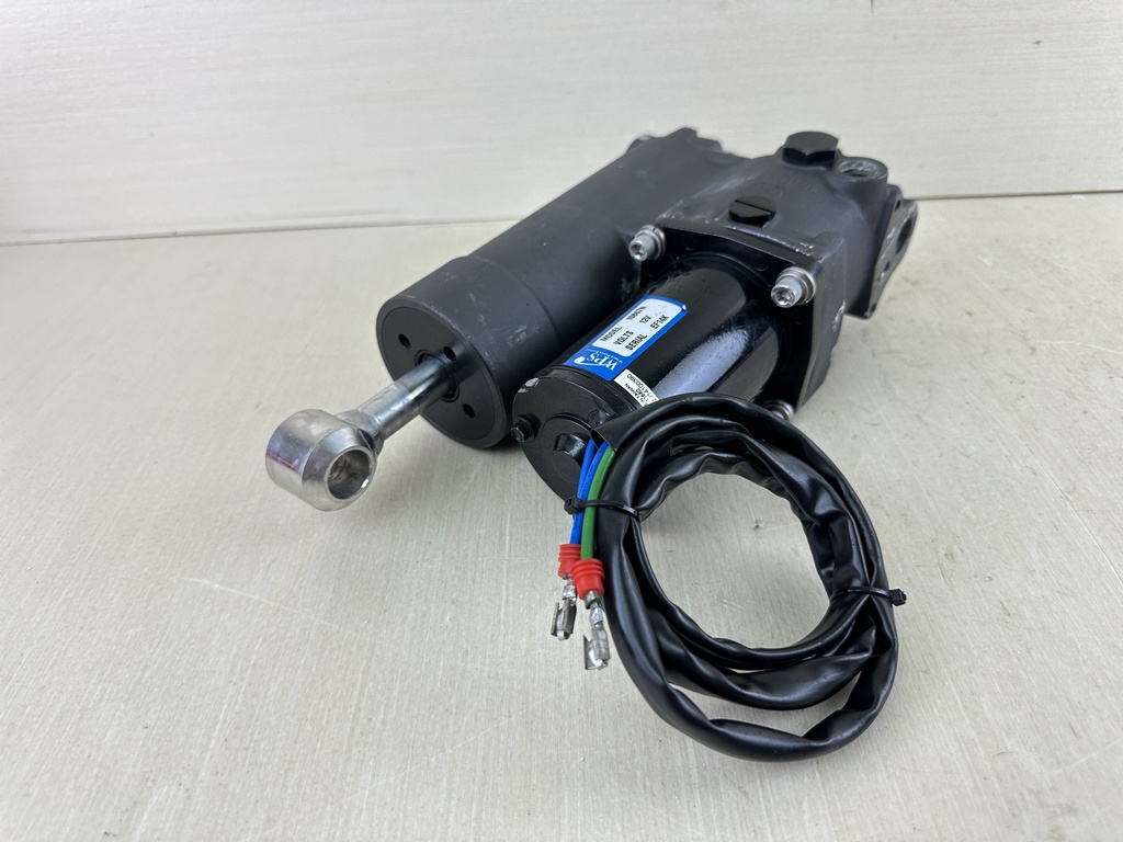 2004 + Evinrude Etec 40 50 60 HP Outboard Power Trim Tilt Unit 5009035