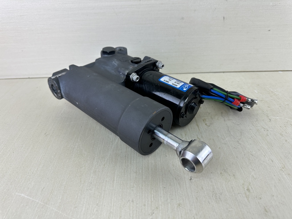 2004 + Evinrude Etec 40 50 60 HP Outboard Power Trim Tilt Unit 5009035