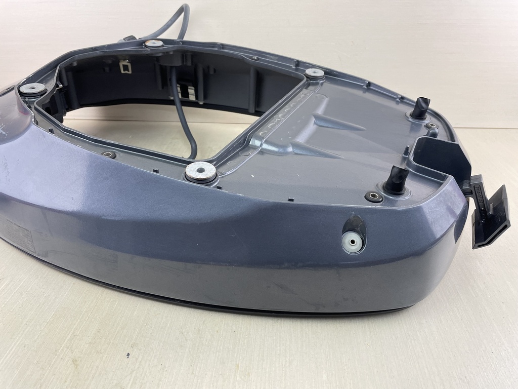 2004+ Yamaha 150HP 4 Stroke Outboard Bottom Cowling Pan Assembly 63P-42710-01-8D