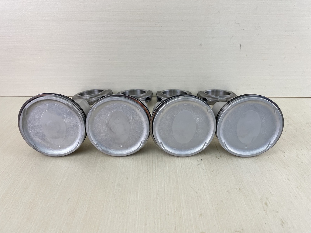 11-22 Yamaha 150HP 4 Stroke Piston & Connecting Rod Set 63P-11631-10-93