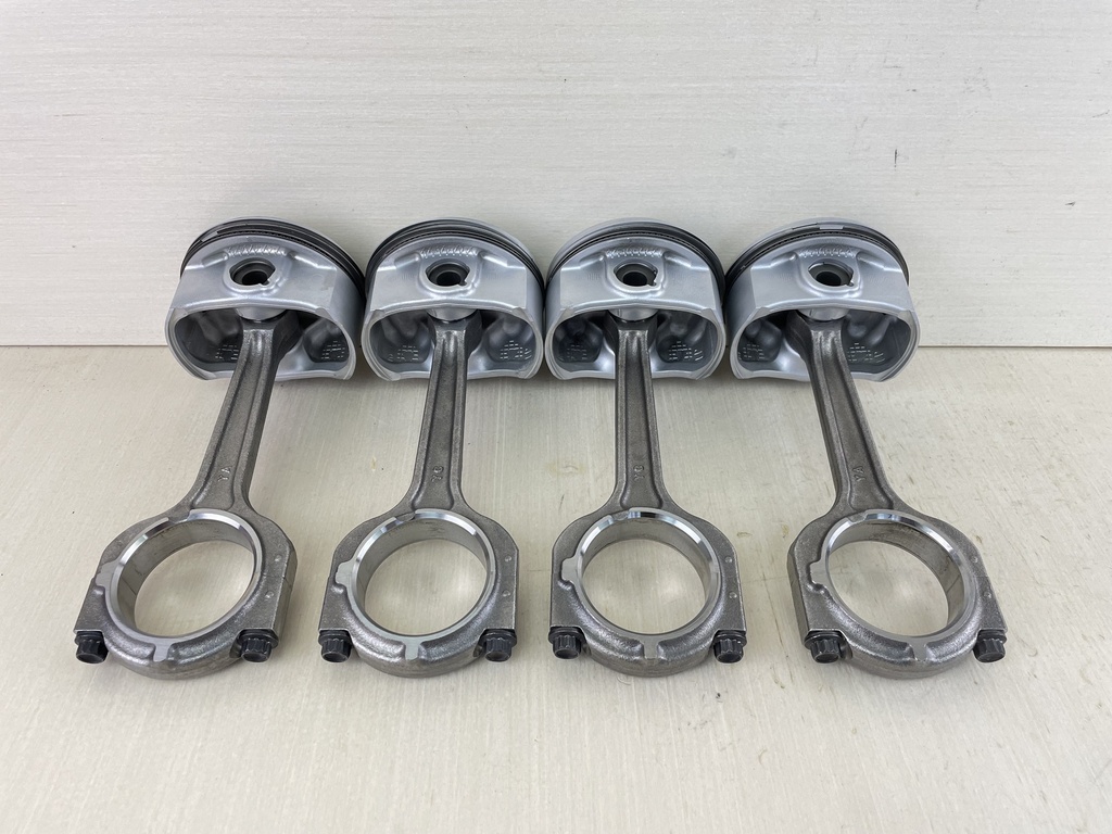 11-22 Yamaha 150HP 4 Stroke Piston & Connecting Rod Set 63P-11631-10-93