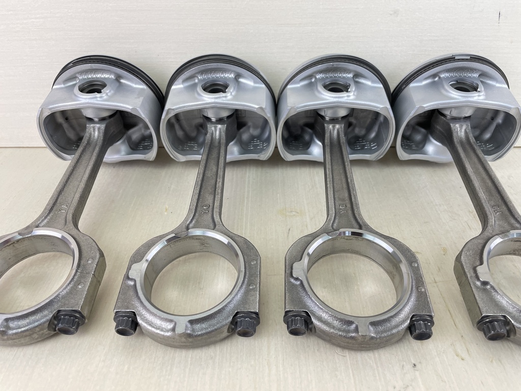 11-22 Yamaha 150HP 4 Stroke Piston & Connecting Rod Set 63P-11631-10-93