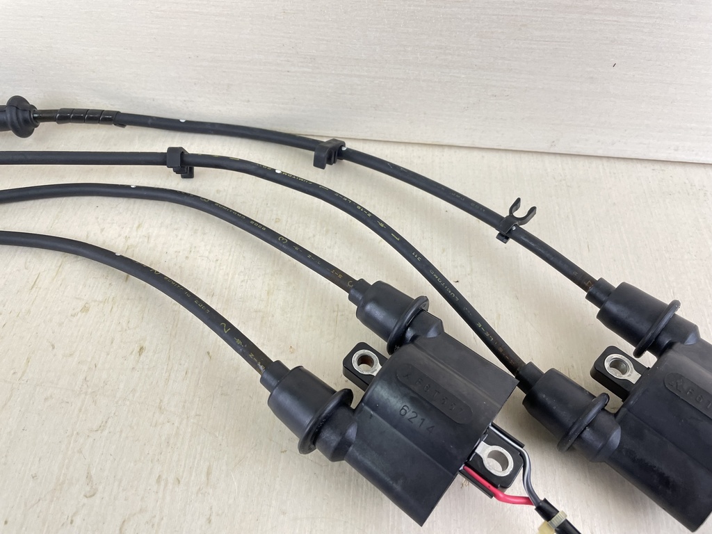 2004 + Yamaha 150HP 4 Stroke Outboard Ignition Coil Set 63P-82310-01-00