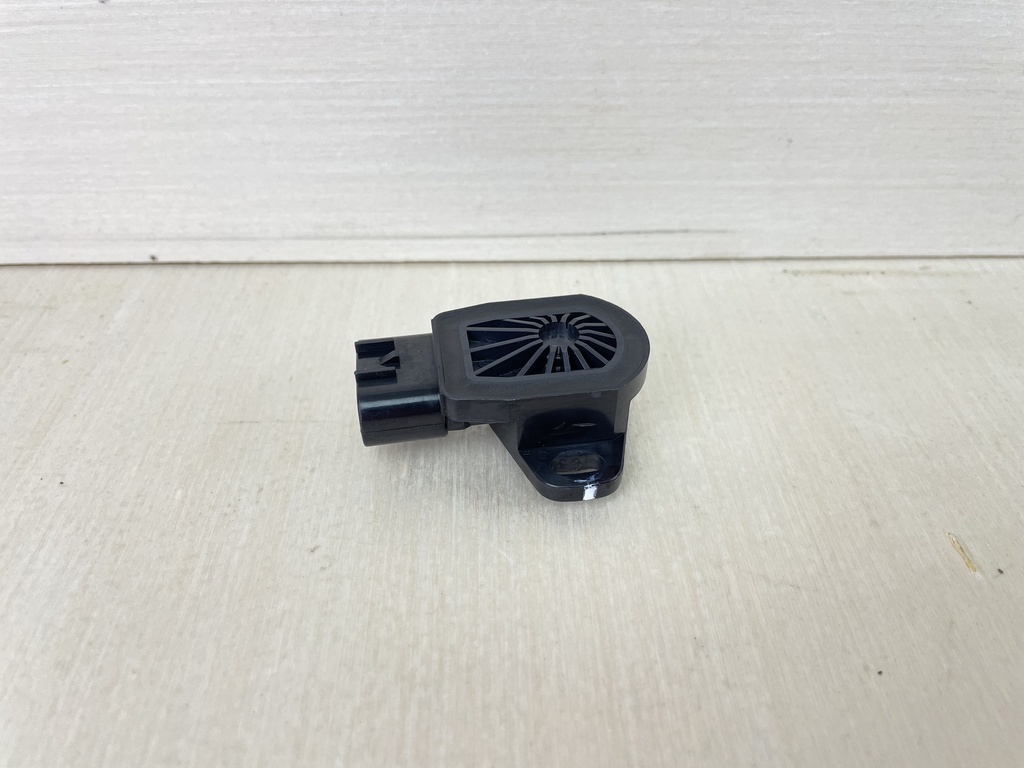 2011 Yamaha 150HP 4 Stroke Outboard Throttle Position Sensor 6S1-85885-00-00