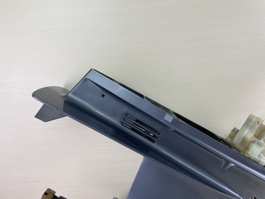 04-14 Yamaha 150HP 4 Stroke 25" Shaft Lower Unit Gear Case 63P-45300-17-8D RH