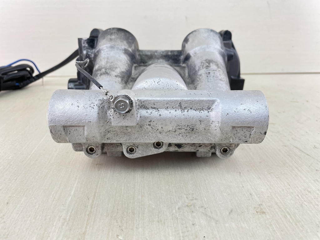 04 + Yamaha 150HP 4 Stroke Outboard Power Trim Tilt Unit 63P-43800-23-00