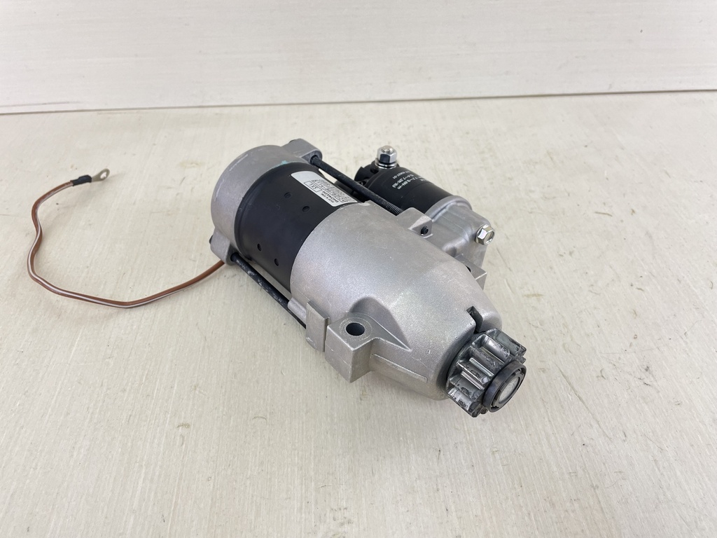 2011 Yamaha 150HP 4 Stroke Outboard Starter Motor Assembly 6BR-81800-01-00