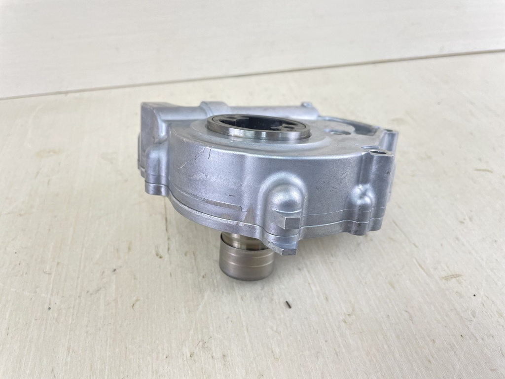 Mercury 135 150 175 HP L4 Verado Outboard Oil Pump Assembly 892894T04