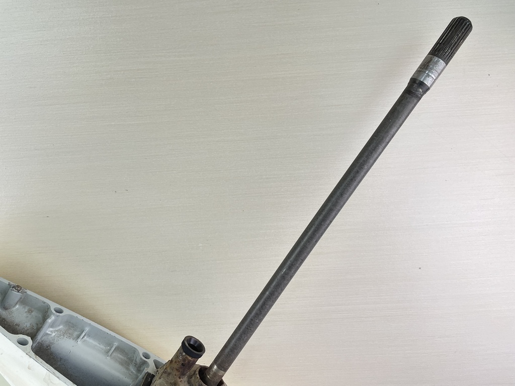 2003 Suzuki 140HP 4 Stroke Outboard 20" Lower Unit Gear Case RH 55100-90803-0EP