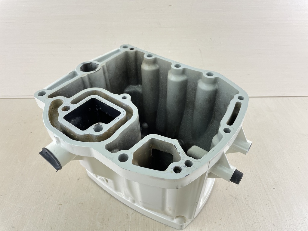 2003 Suzuki 140HP DF140 4 Stroke Outboard Oil pan Assembly 11501-90J04-0EP