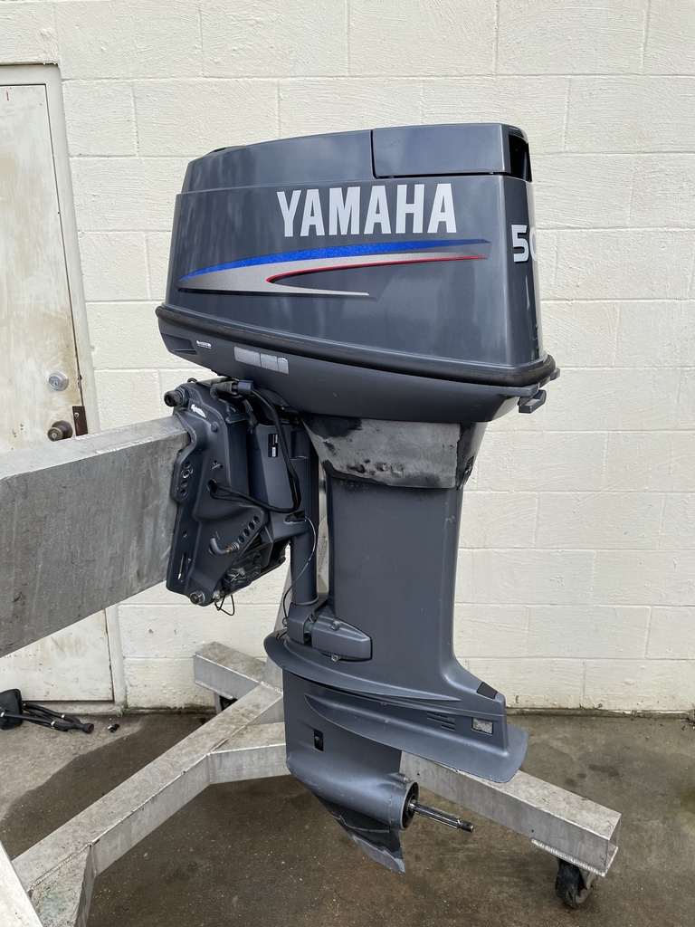 2000 Yamaha 50HP 2 Stroke Outboard W/ 20" Shaft Carbureted - Just Serviced