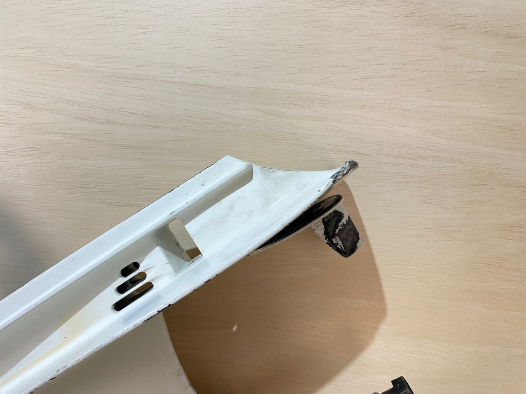 2002 Evinrude Ficht 200HP 25" Shaft Lower Unit Gear Case Magnum 1 Standard Rotation