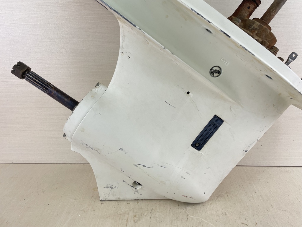 2001 - 2009 Suzuki DF 60 70 HP 20" Long Lower Unit Gear Case OEM