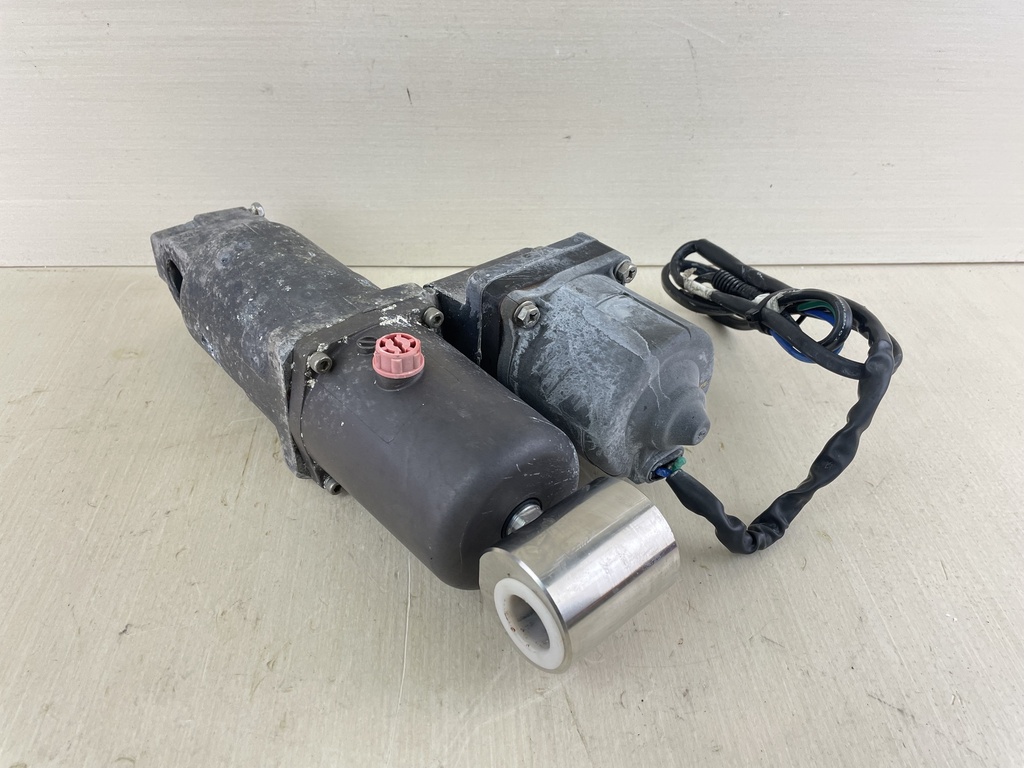 Suzuki DF 60 70 90 115 HP 4 Stroke Outboard Power Trim Tilt Unit Assembly