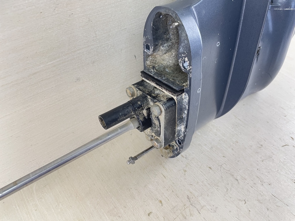 2007+ Yamaha 8 9.9HP 4 Stroke Outboard S Lower Unit Gear Case 6AU-45300-04-8D