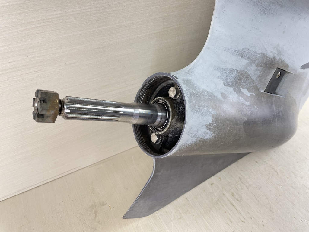 5004632 Evinrude Johnson 1995-2005 20" Lower Unit Gear Case V4 90 115 HP