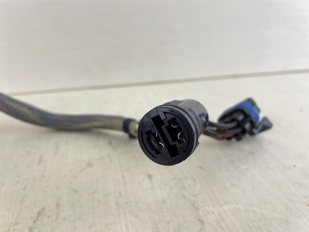 2002 Johnson 150HP Outboard Engine Stator Assembly 0584981 0763759