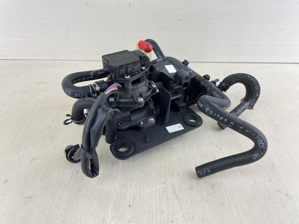 5007420 Evinrude Johnson Fuel Pump W/ Primer & Bracket 90 115 HP 1995-2001