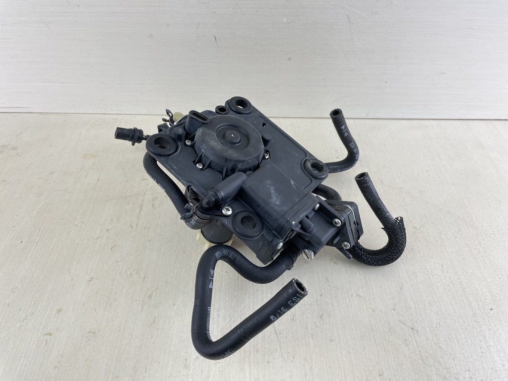 5007420 Evinrude Johnson Fuel Pump W/ Primer & Bracket 90 115 HP 1995-2001