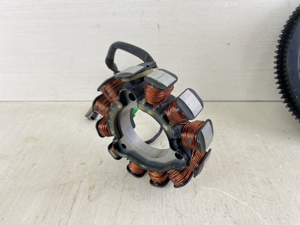 2001 Honda 8HP Outboard Stator Assembly With Flywheel & Charge Coils