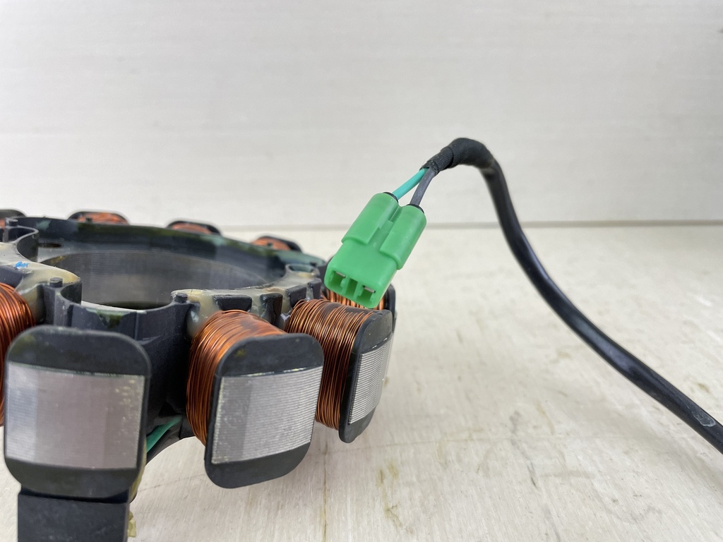 2001 Honda 8HP Outboard Stator Assembly With Flywheel & Charge Coils