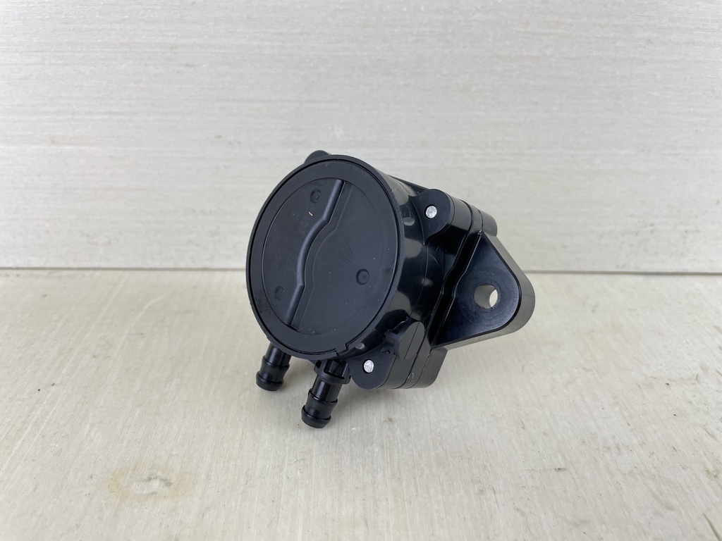 2001+ Honda 8 9.9 15 HP 4 Stroke Outboard Fuel Pump Assembly 16700-ZW9-003