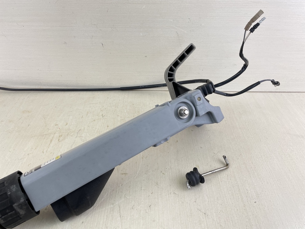 2001 Honda 8HP 4 Stroke Outboard Tiller Handle Assembly 53110-ZW9-010ZA