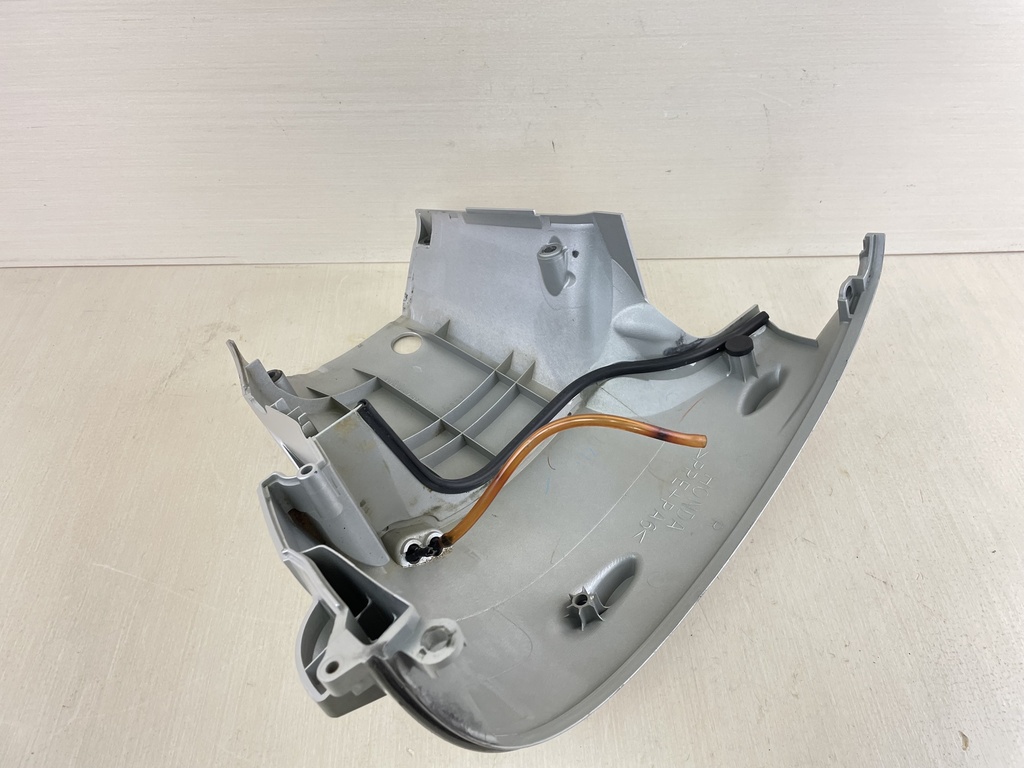 2001 Honda 8 9.9HP 4 Stroke Outboard Lower Side Cowl Cowling Set Left Right