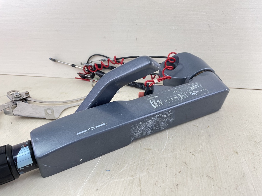 2013 Yamaha 8HP 4 Stroke Outboard Tiller Handle W/ Steering Friction Complete