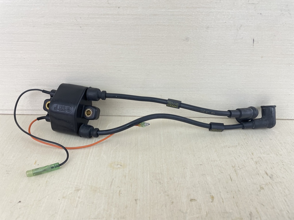 1987 Yamaha 8HP 2 Stroke Outboard Ignition Coil 6G1-85570-00-00
