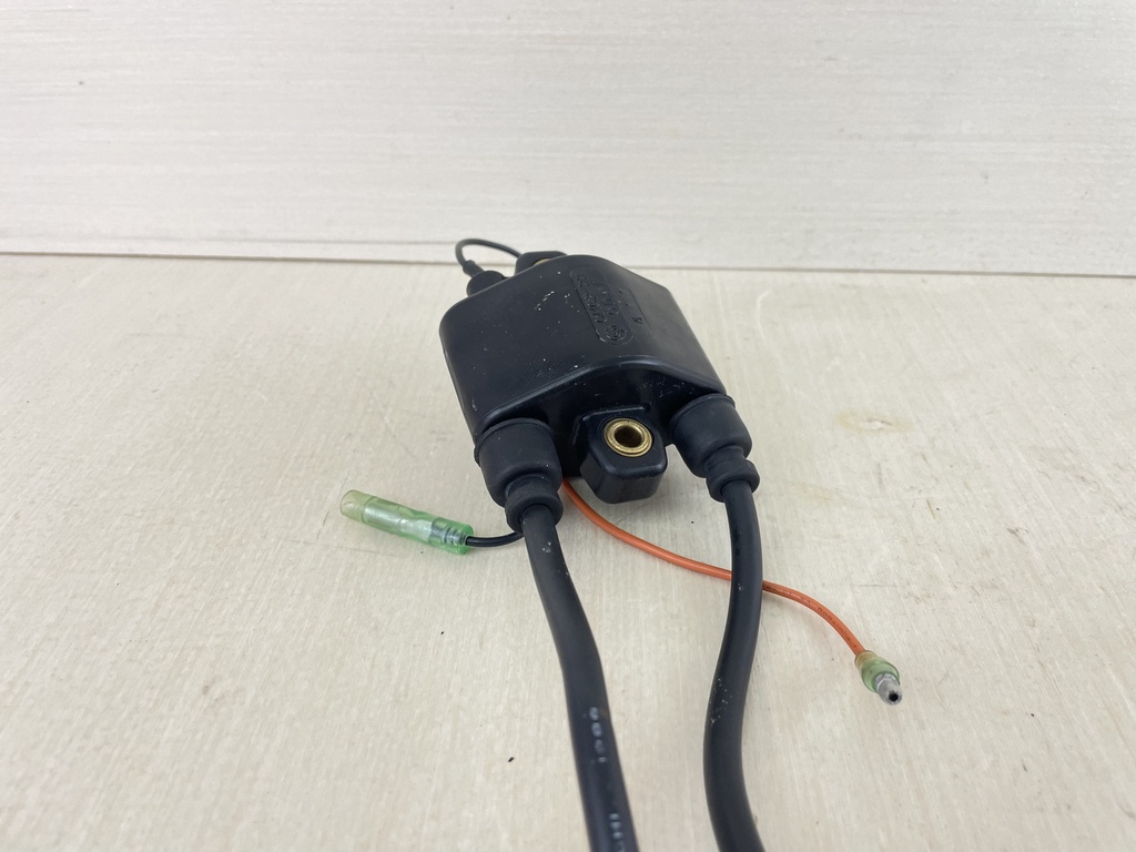 1987 Yamaha 8HP 2 Stroke Outboard Ignition Coil 6G1-85570-00-00