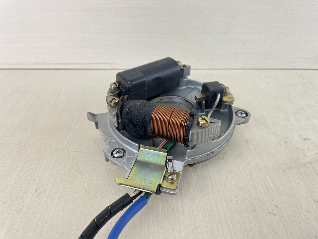 1985+ Yamaha 8HP 2 Stroke Outboard Base Assembly Magneto Charge Pulser Coil