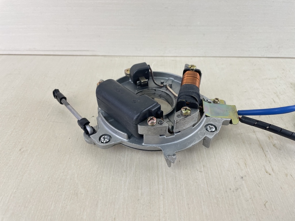 1985+ Yamaha 8HP 2 Stroke Outboard Base Assembly Magneto Charge Pulser Coil