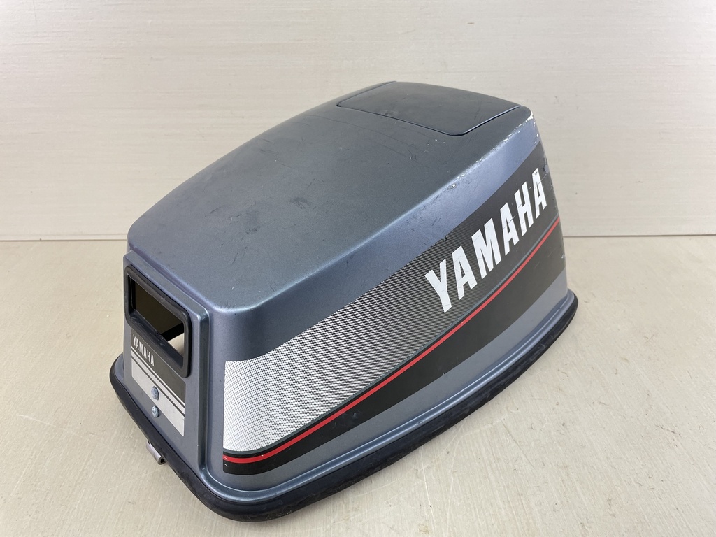 1987 Yamaha 8HP 2 Stroke Outboard Top Cover Cowling Hood 6G1-42610-13-EK