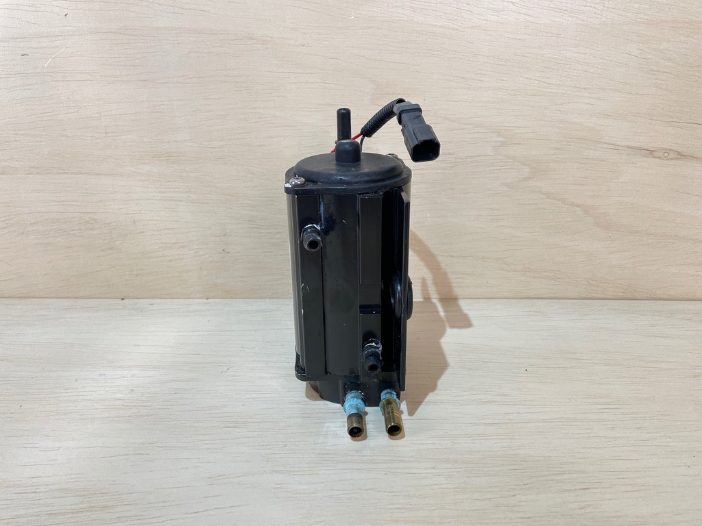 2000 Evinrude Ocean Pro 225HP Fuel Pump VST Assembly 0439712 5004429