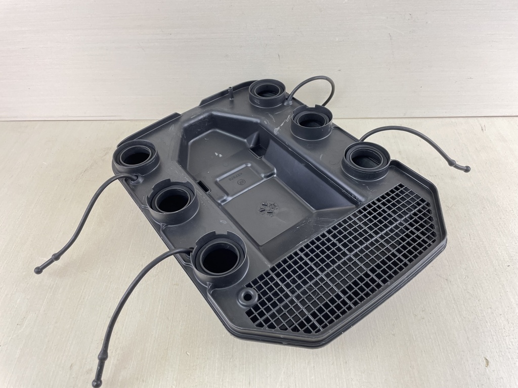 Evinrude Johnson 150 175 HP 2 Stroke Outboard Air Silencer 0437372