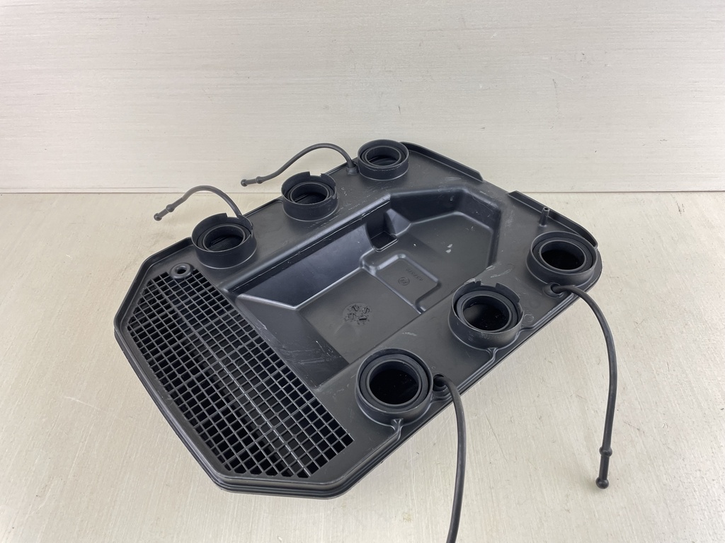 Evinrude Johnson 150 175 HP 2 Stroke Outboard Air Silencer 0437372