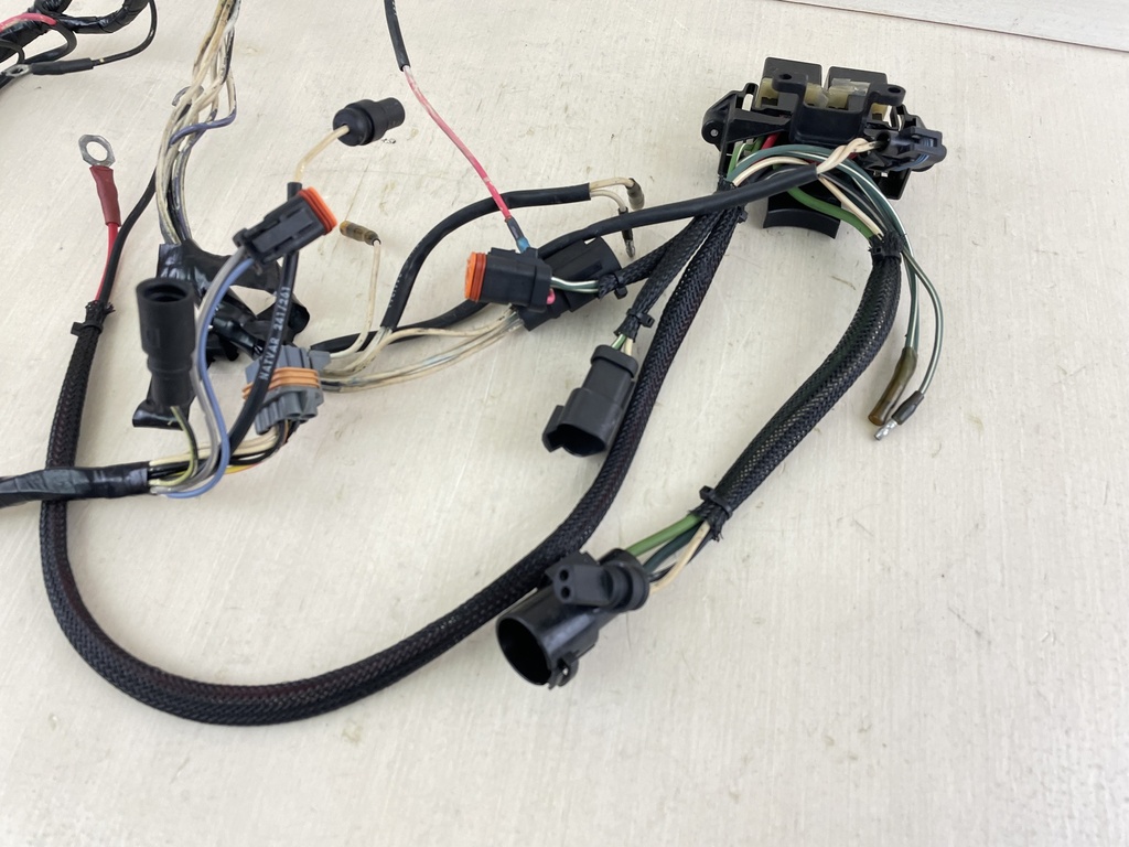 96-2006 Johnson Evinrude 150 175 HP Outboard Engine Wire Harness 0586028