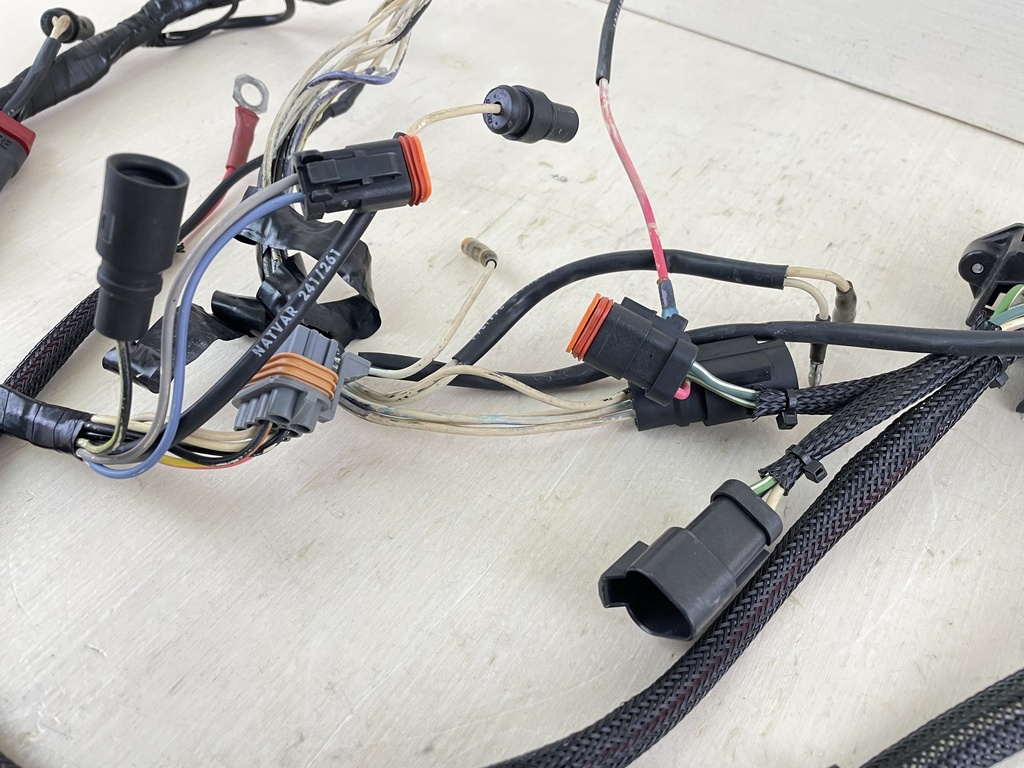 96-2006 Johnson Evinrude 150 175 HP Outboard Engine Wire Harness 0586028