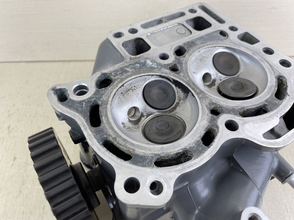 Honda 8 9.9HP 4 Stroke Outboard Cylinder Head Complete 12210-ZW9-405ZA