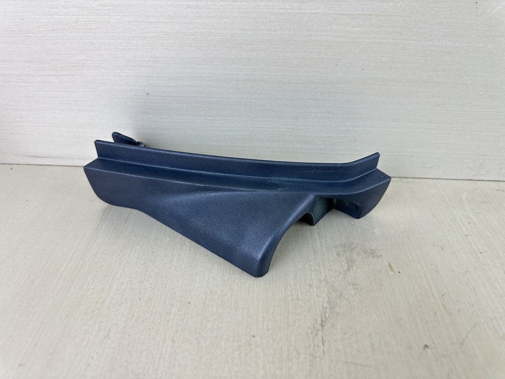 2004 Yamaha 225HP 4 Stroke Outboard Cable Cover Plate 69J-42738-01-5B