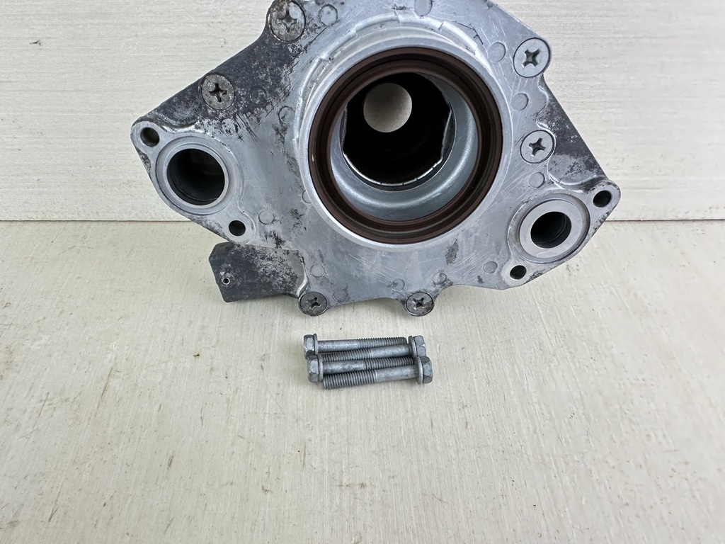 Oil Pump Assembly 69J-13300-00-00