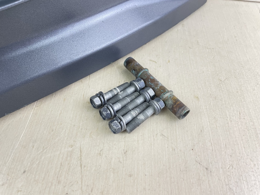 Yamaha 150HP 4 Stroke Outboard 5" Extension 63P-45211-00-8D