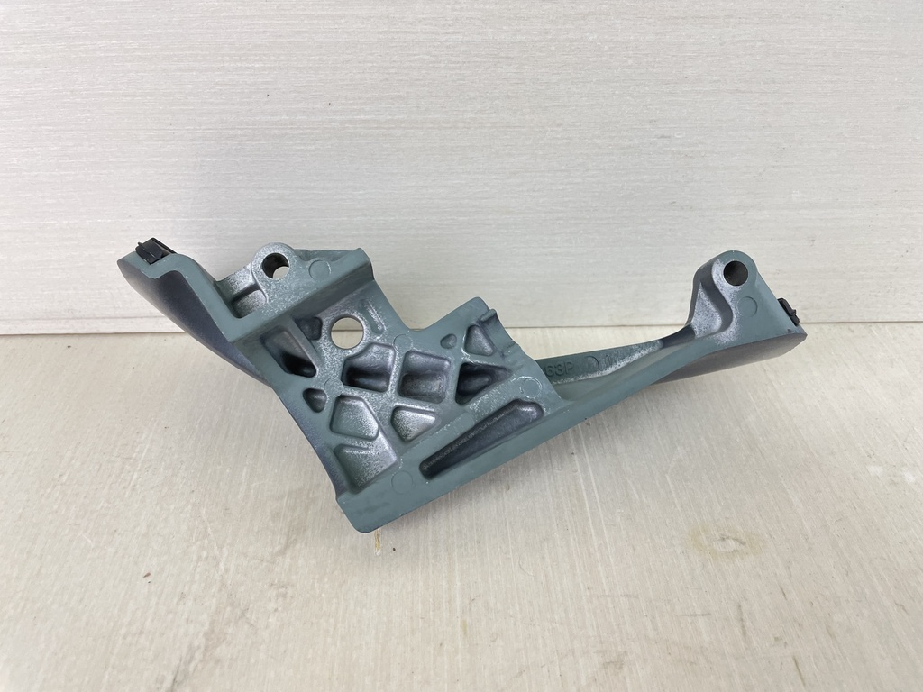 2004 Yamaha 150HP 4 Stroke Outboard Cable Cover Plate Fitting 63P-42738-00-5B