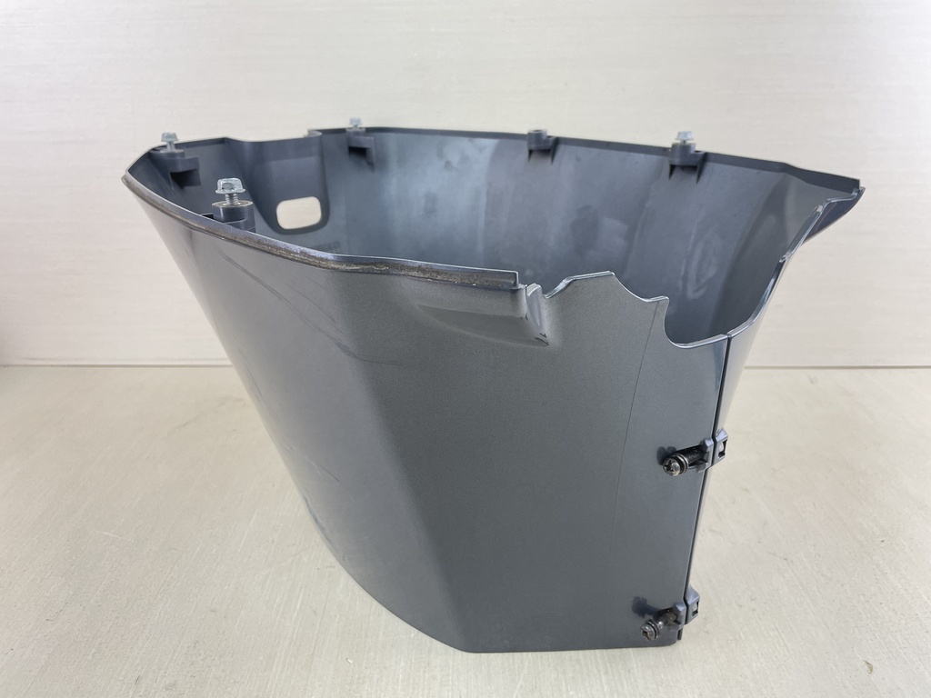 2004 Yamaha 150HP 4 Stroke Outboard Lower Apron Cover 63P-42741-00-8D