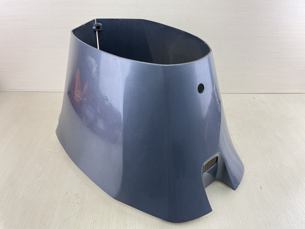 2004 Yamaha 150HP 4 Stroke Outboard Lower Apron Cover 63P-42741-00-8D